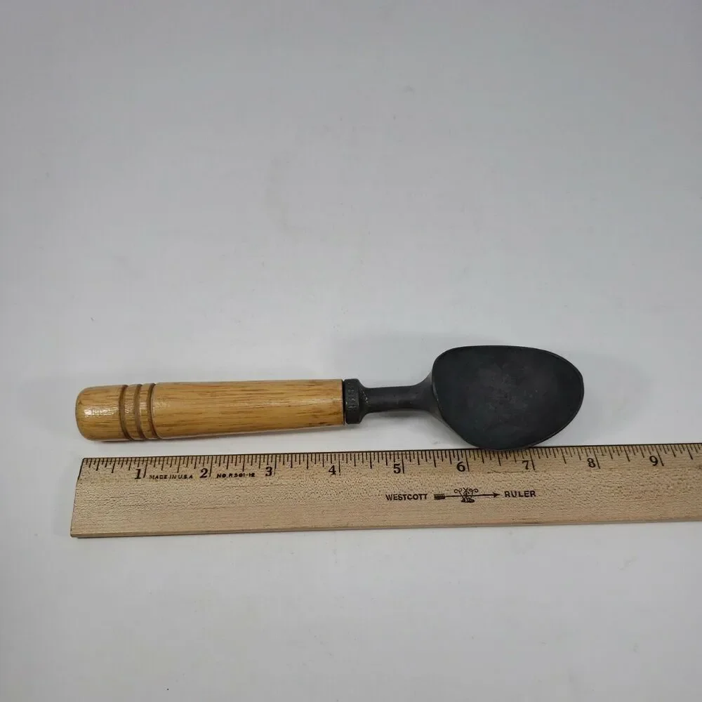 Ice Cream Scoop Sourceline Vintage Turned Wood Handle Made in Taiwan Collectible